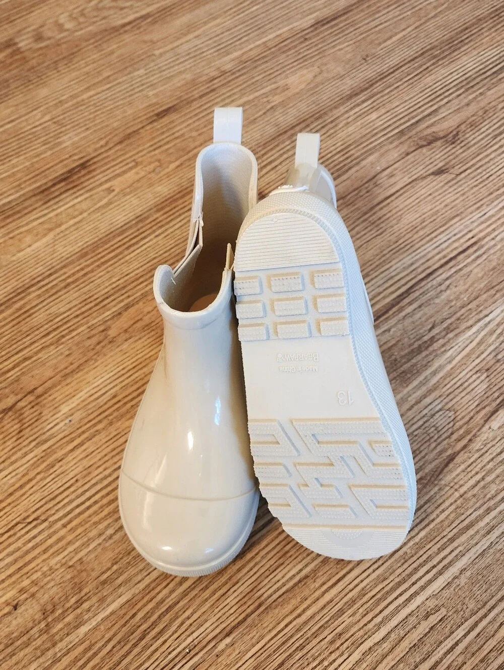 Size 13 BEARPAW TODDLER AND  Kids Neutral Beige Rain Boot Chelsea - Unbranded